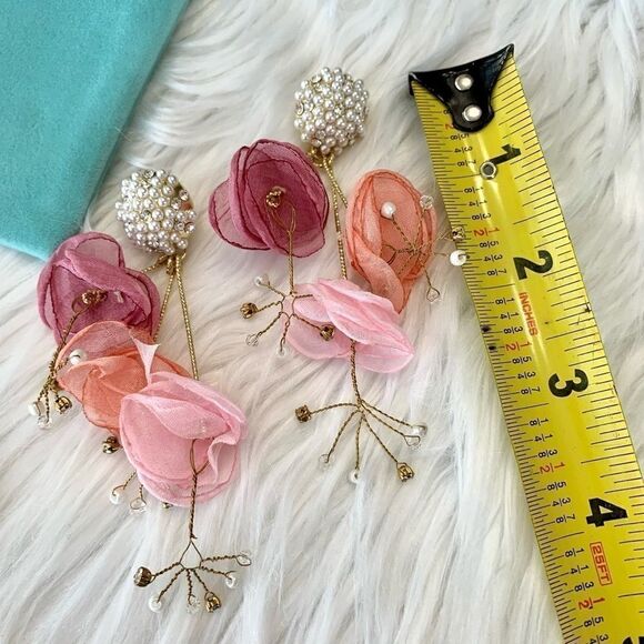 New mesh flower and pearl earrings(Silver Needle) - Picture 11 of 14